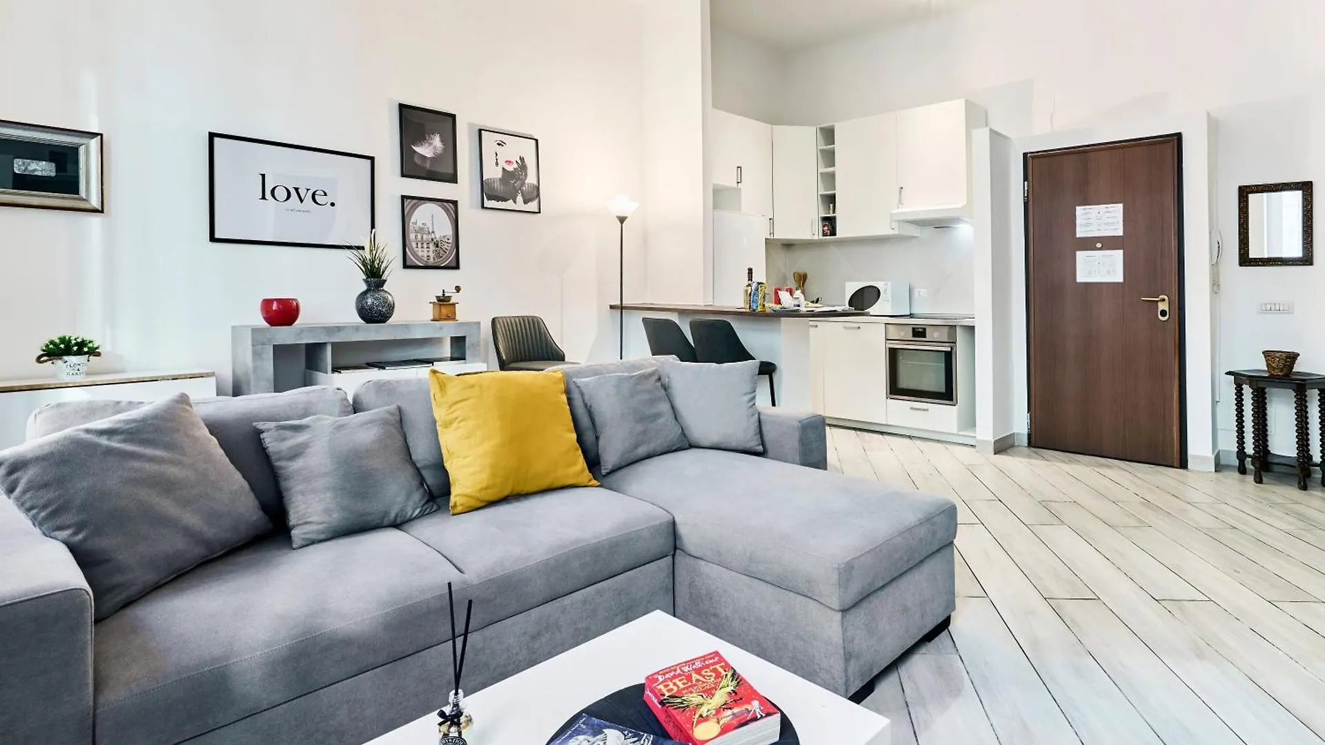 Wonderful Apartment Near Central Station Μιλάνο