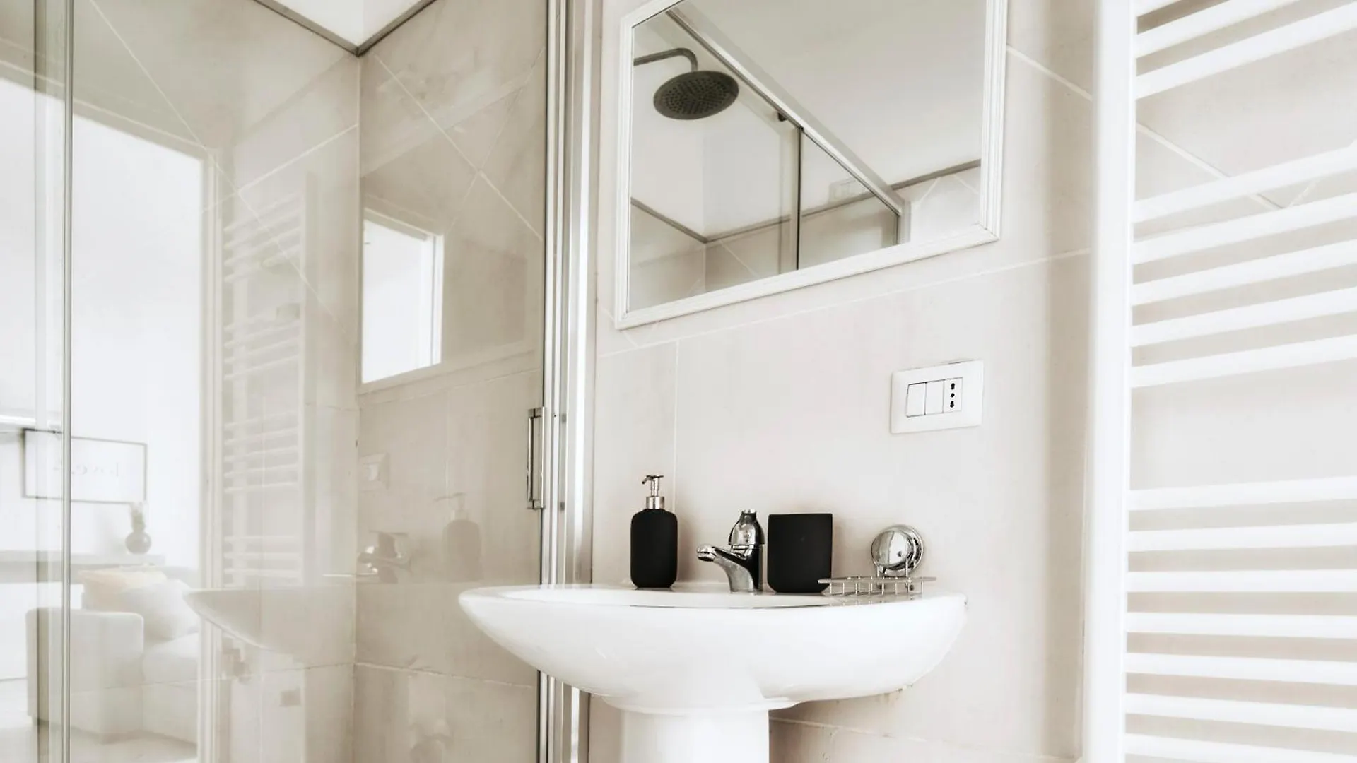 Wonderful Apartment Near Central Station Milan 0*,  Italy